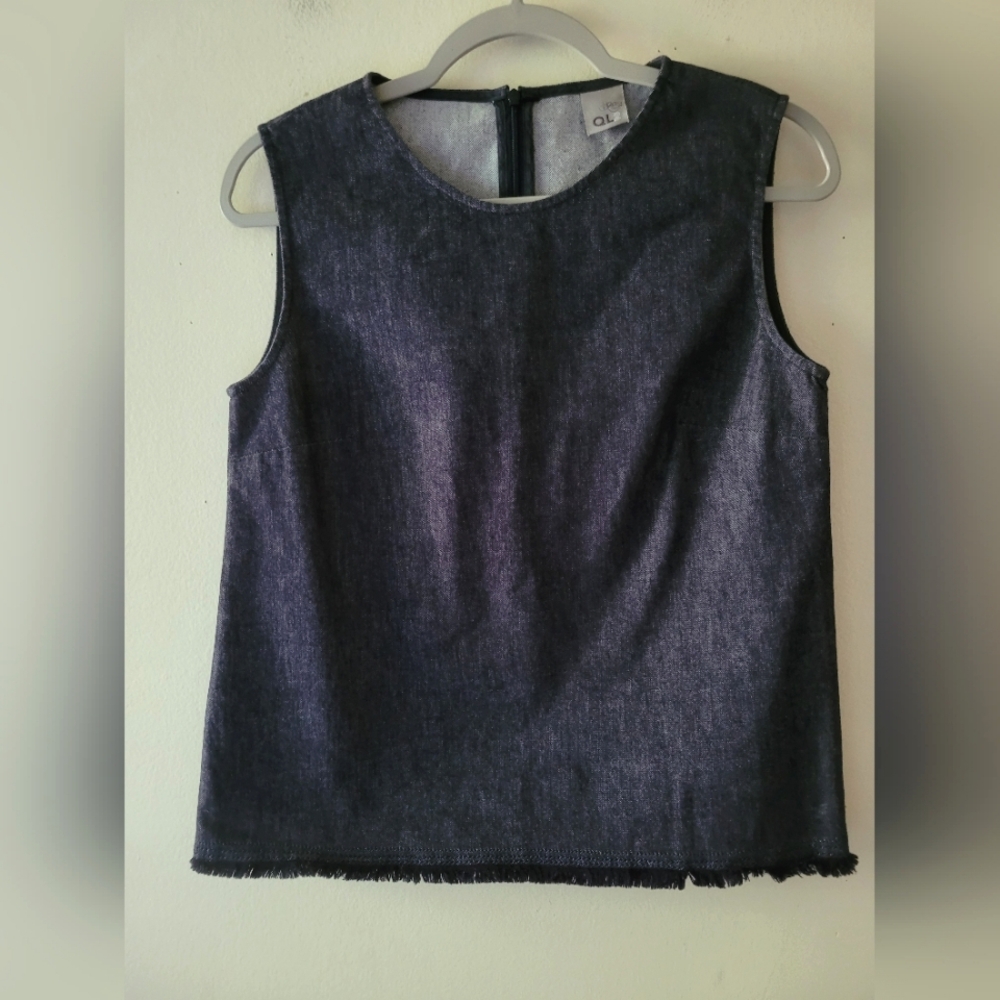 QL2 Denim Vest Top Italian 40 Sleeveless Fringe Boho Western Fitted Rodeo Cowboy